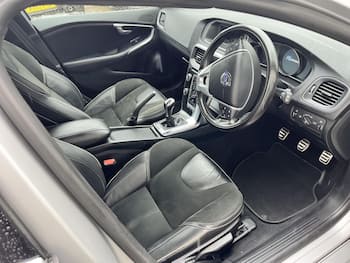 Used Volvo V40 2016 for sale - 79775849: Photo