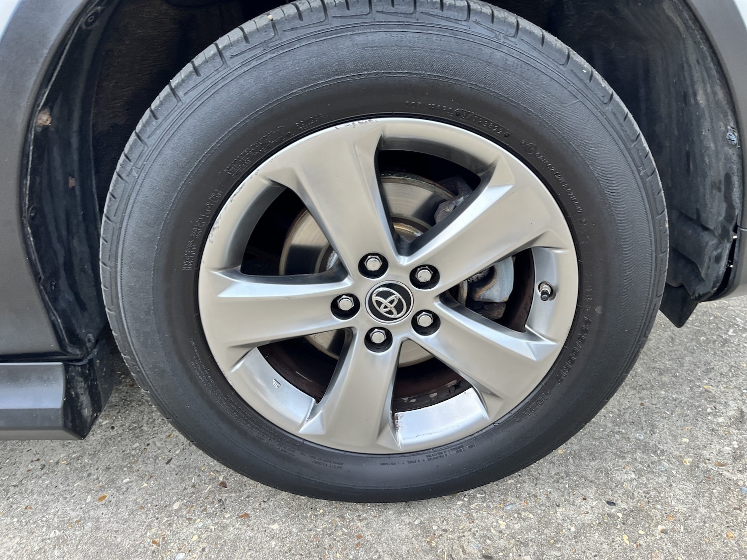Used Toyota RAV4 2015 for sale - 76387376: Photo 13