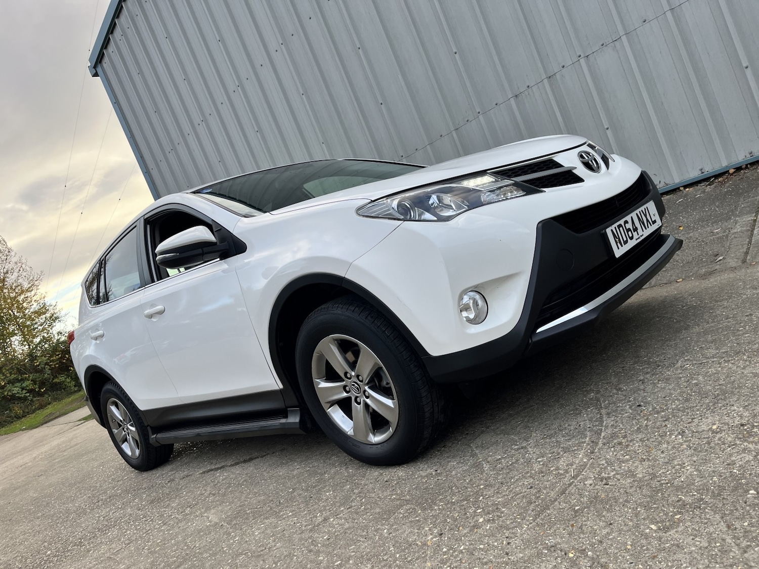 Used Toyota RAV4 2015 for sale - 76387376: Photo 7