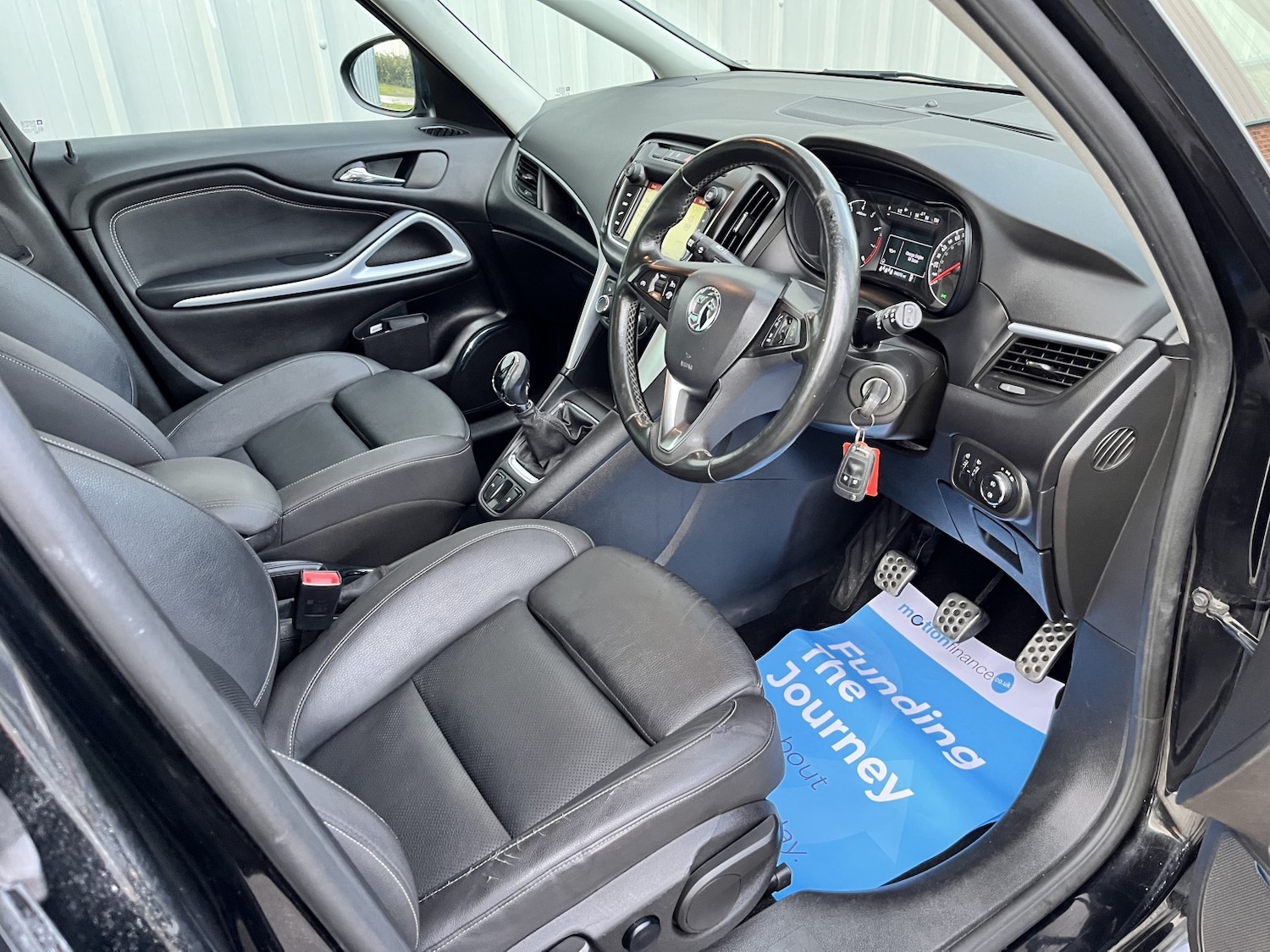 Used Vauxhall Zafira Tourer 2017 for sale - 76837047: Photo 15