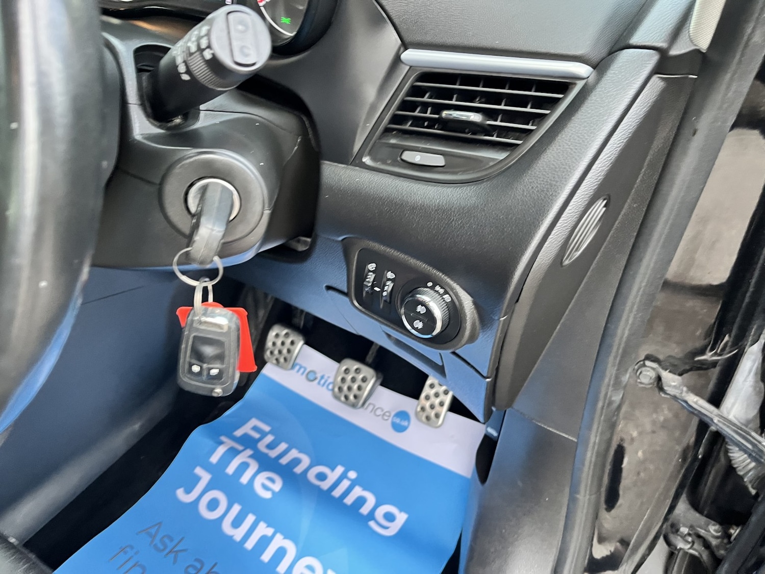 Used Vauxhall Zafira Tourer 2017 for sale - 76837047: Photo 19