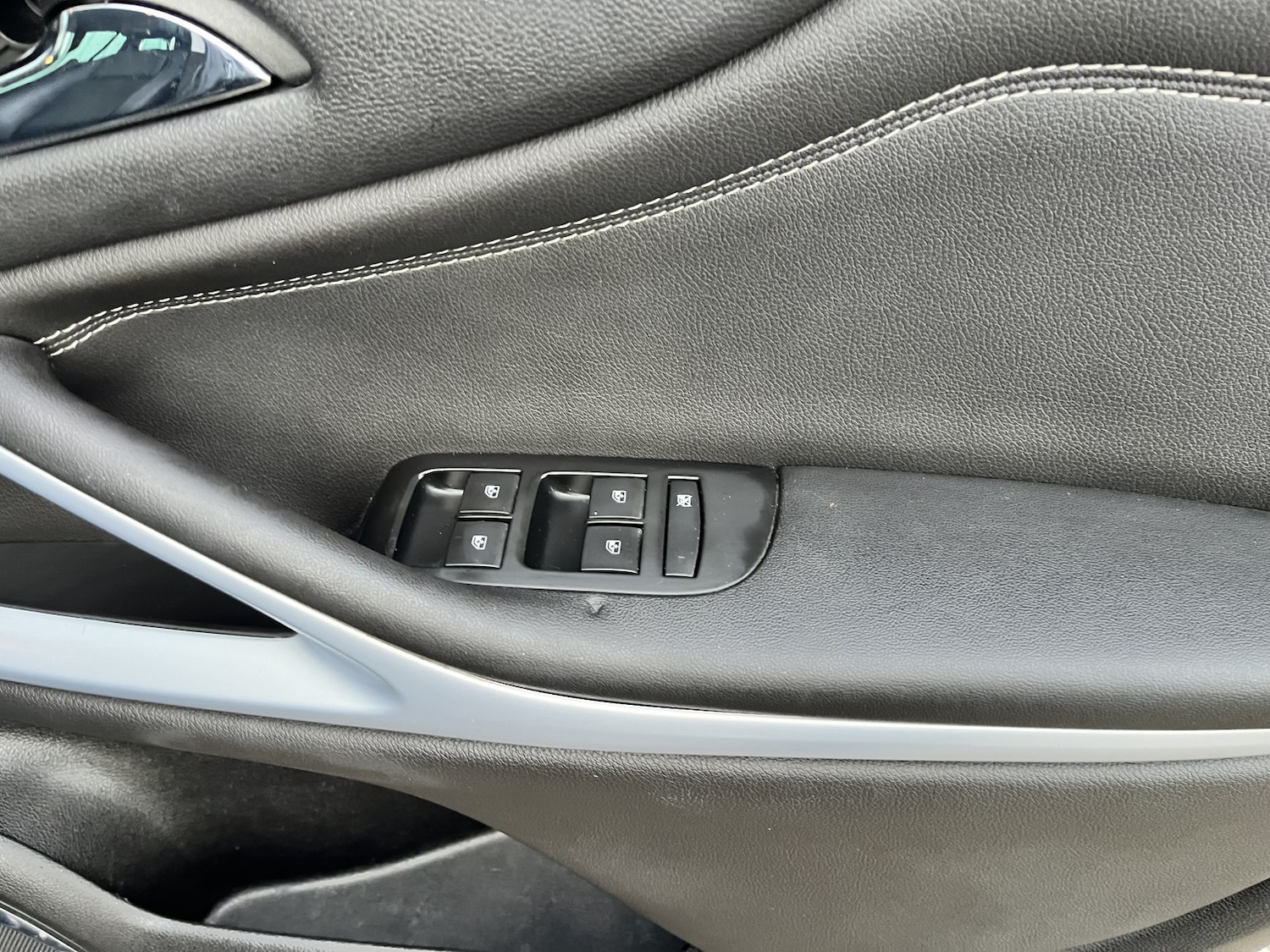 Used Vauxhall Zafira Tourer 2017 for sale - 76837047: Photo 20