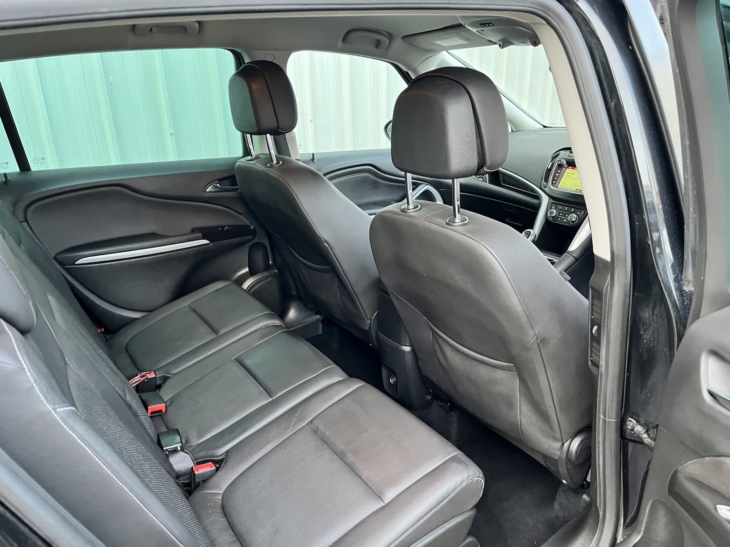 Used Vauxhall Zafira Tourer 2017 for sale - 76837047: Photo 21