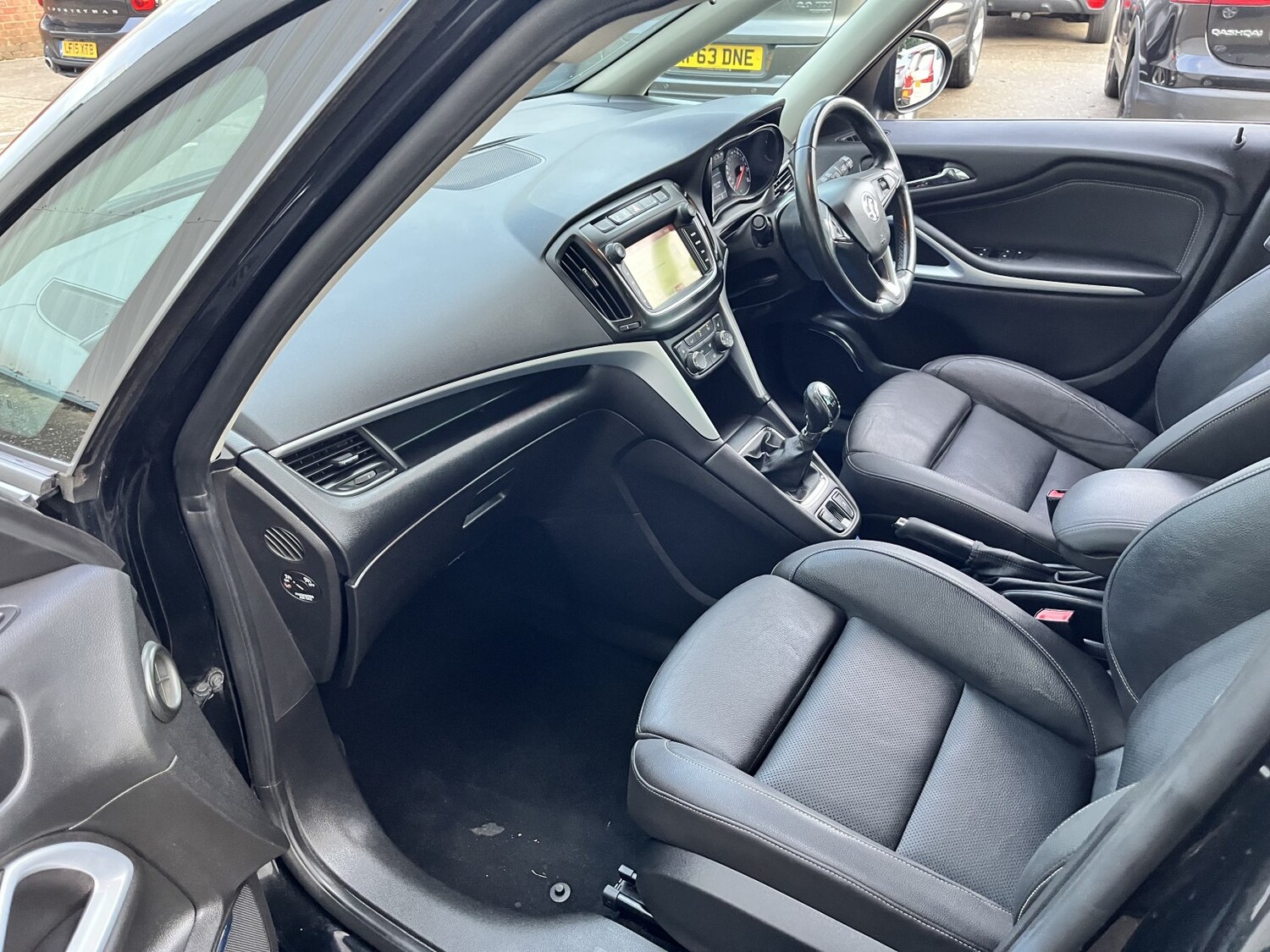 Used Vauxhall Zafira Tourer 2017 for sale - 76837047: Photo 24