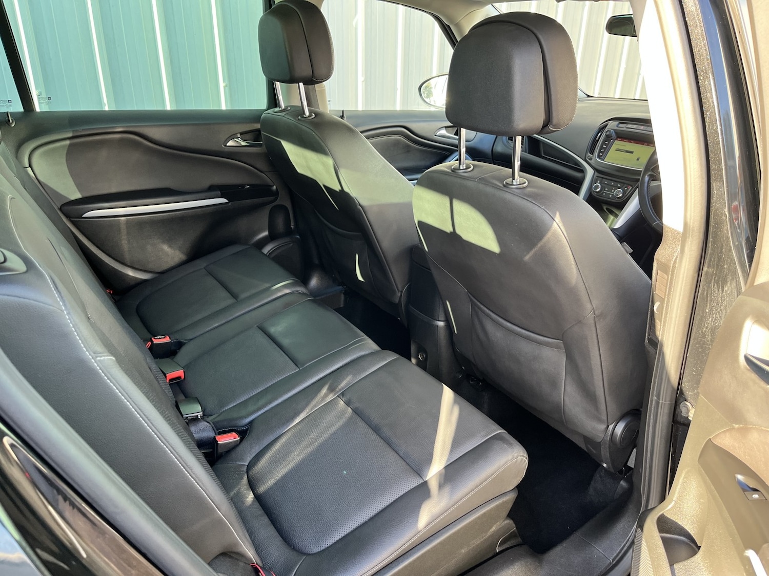 Used Vauxhall Zafira Tourer 2017 for sale - 76837047: Photo 26