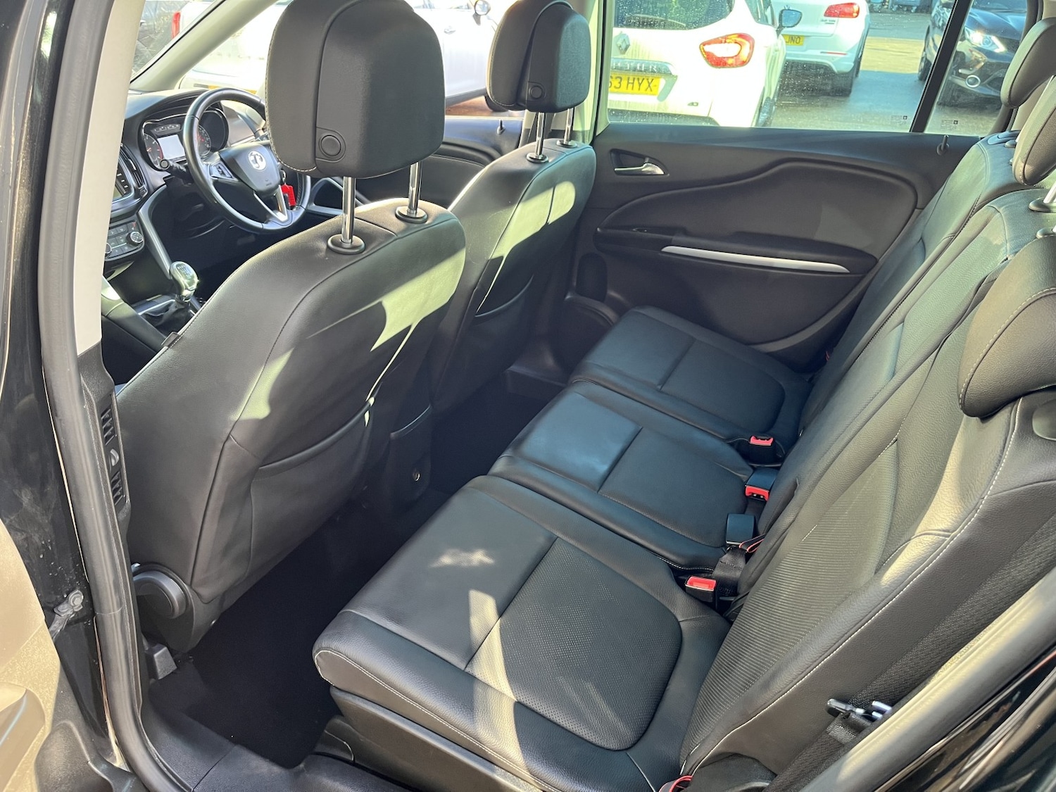 Used Vauxhall Zafira Tourer 2017 for sale - 76837047: Photo 30