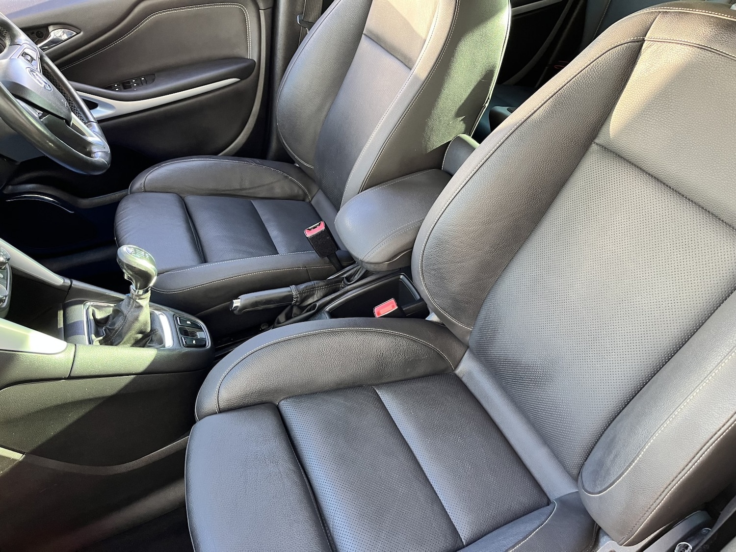 Used Vauxhall Zafira Tourer 2017 for sale - 76837047: Photo 32