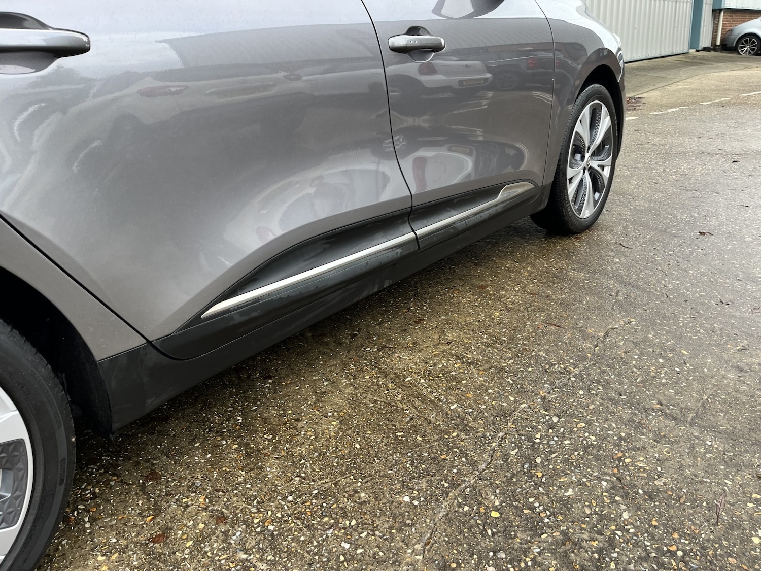 Used Renault Grand Scenic 2017 for sale - 76741284: Photo 10