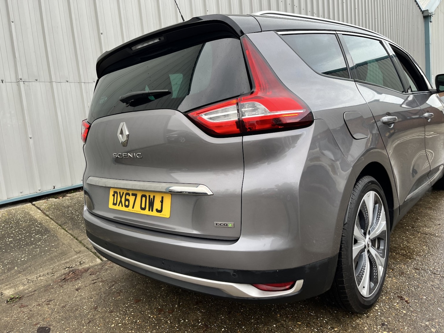 Used Renault Grand Scenic 2017 for sale - 76741284: Photo 11
