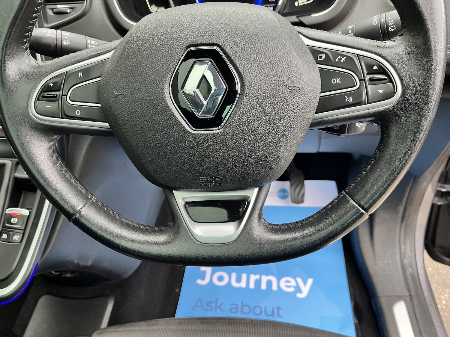 Used Renault Grand Scenic 2017 for sale - 76741284: Photo 20