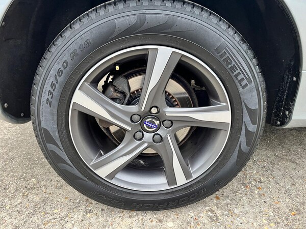 Used Volvo XC60 2015 for sale - 76324835: Photo 12
