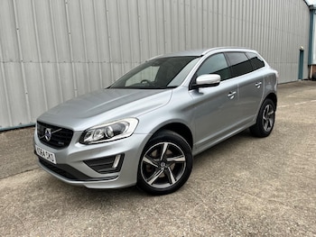 Used Volvo XC60 2015 for sale - 76324835: Photo
