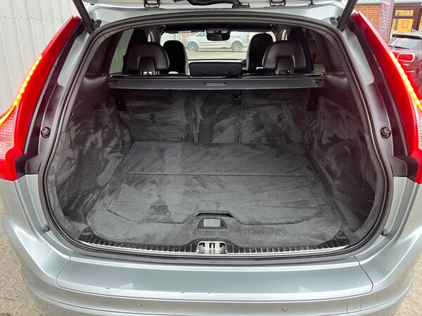 Used Volvo XC60 2015 for sale - 76324835: Photo 22