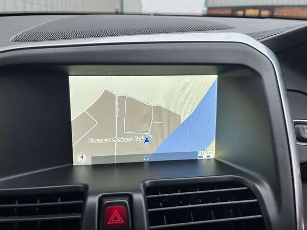 Used Volvo XC60 2015 for sale - 76324835: Photo 33