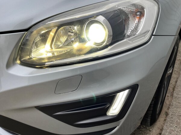 Used Volvo XC60 2015 for sale - 76324835: Photo 36