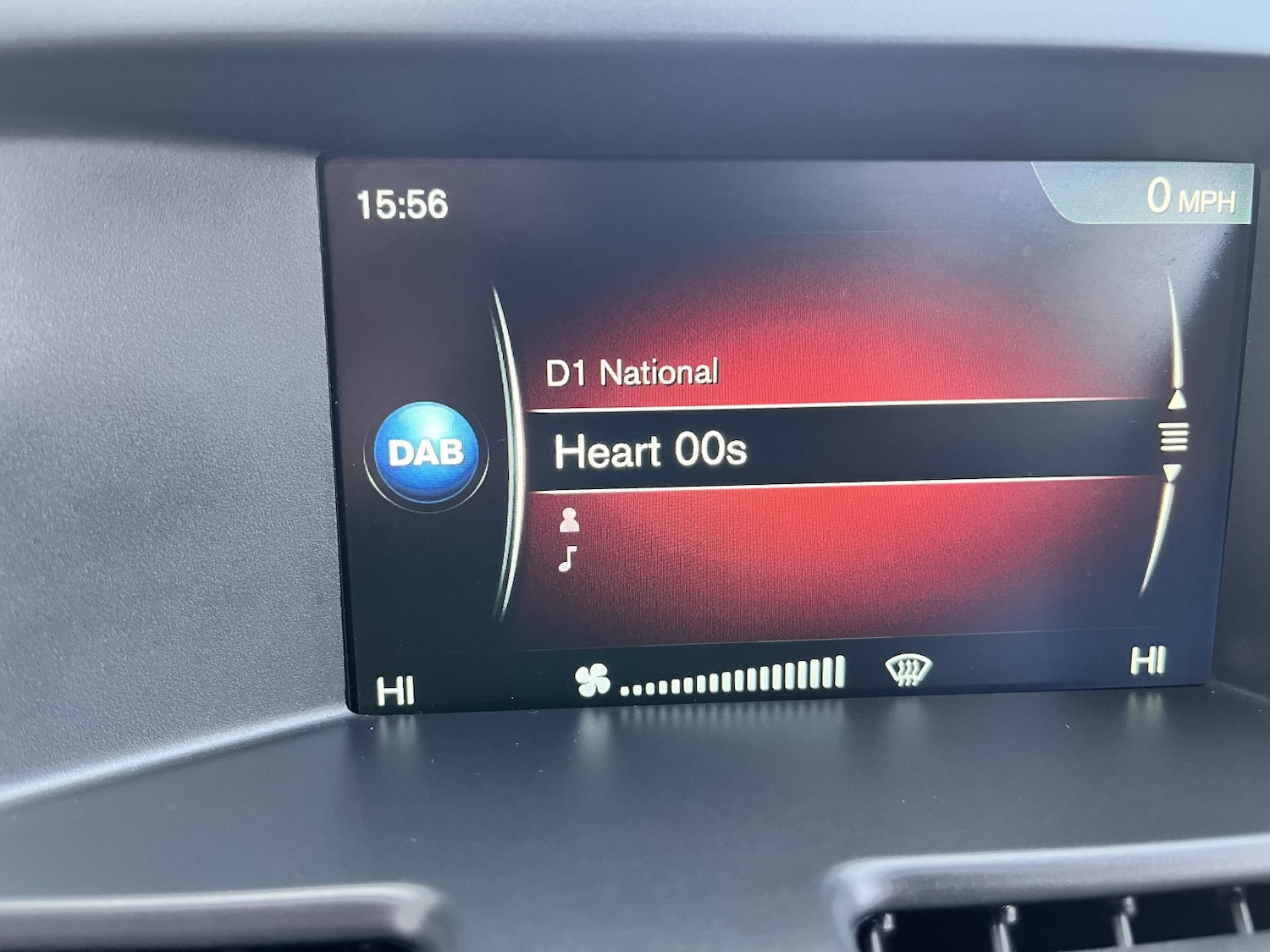 Used Volvo XC60 2016 for sale - 77807097: Photo 33