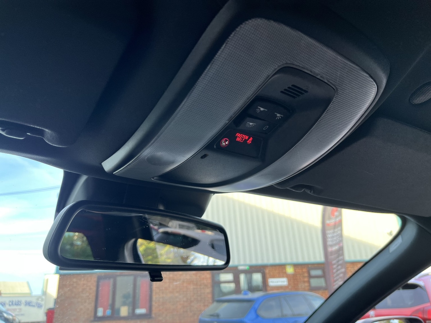 Used Volvo XC60 2016 for sale - 77807097: Photo 34