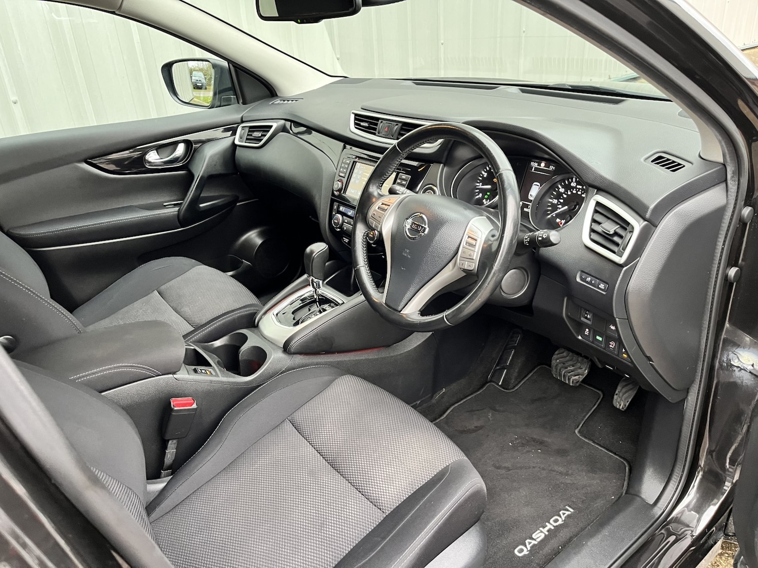 Used Nissan Qashqai 2016 for sale - 76741320: Photo 15