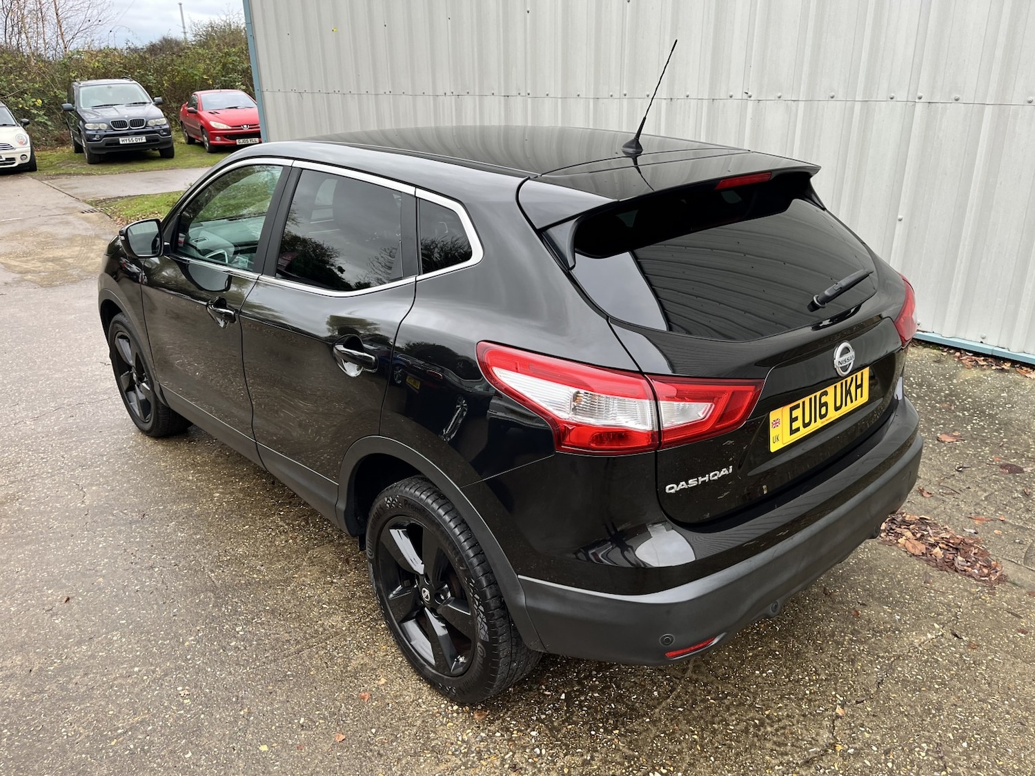 Used Nissan Qashqai 2016 for sale - 76741320: Photo 3