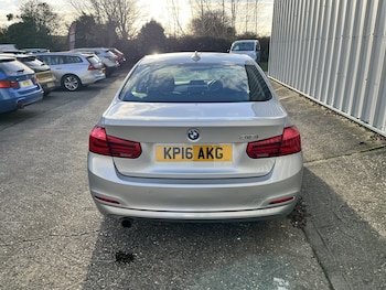 Used BMW 3 Series 2016 for sale - 76974456: Photo