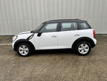 Used MINI Countryman 2015 for sale - 76687225: Photo