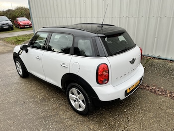 Used MINI Countryman 2015 for sale - 76687225: Photo