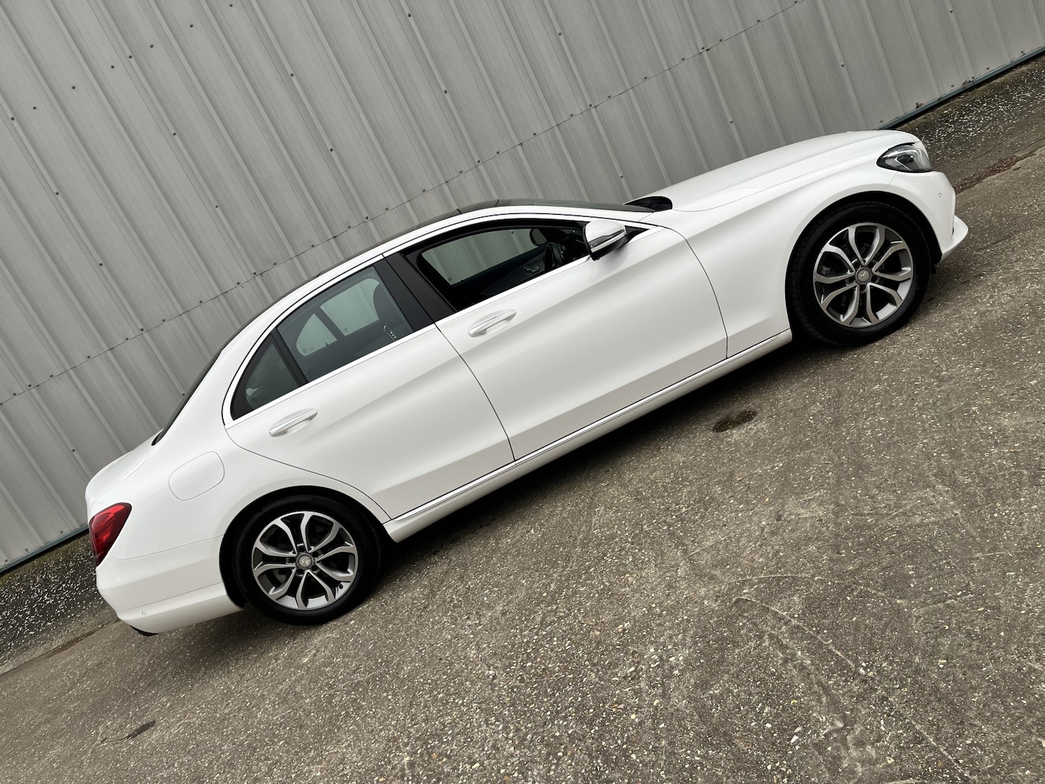 Used Mercedes-Benz C Class 2016 for sale - 77807135: Photo 6