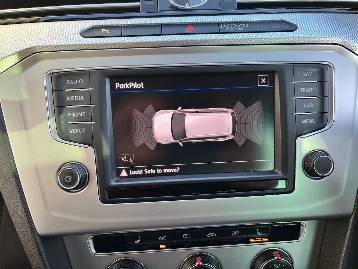 Used Volkswagen Passat 2017 for sale - 78222893: Photo 33