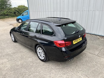 Used BMW 3 Series 2016 for sale - 79436619: Photo
