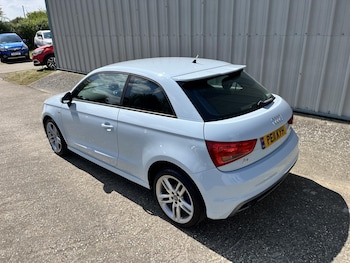 Used Audi A1 2011 for sale - 78473468: Photo