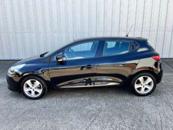 Used Renault Clio 2015 for sale - 74651055: Photo