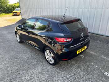 Used Renault Clio 2015 for sale - 74651055: Photo