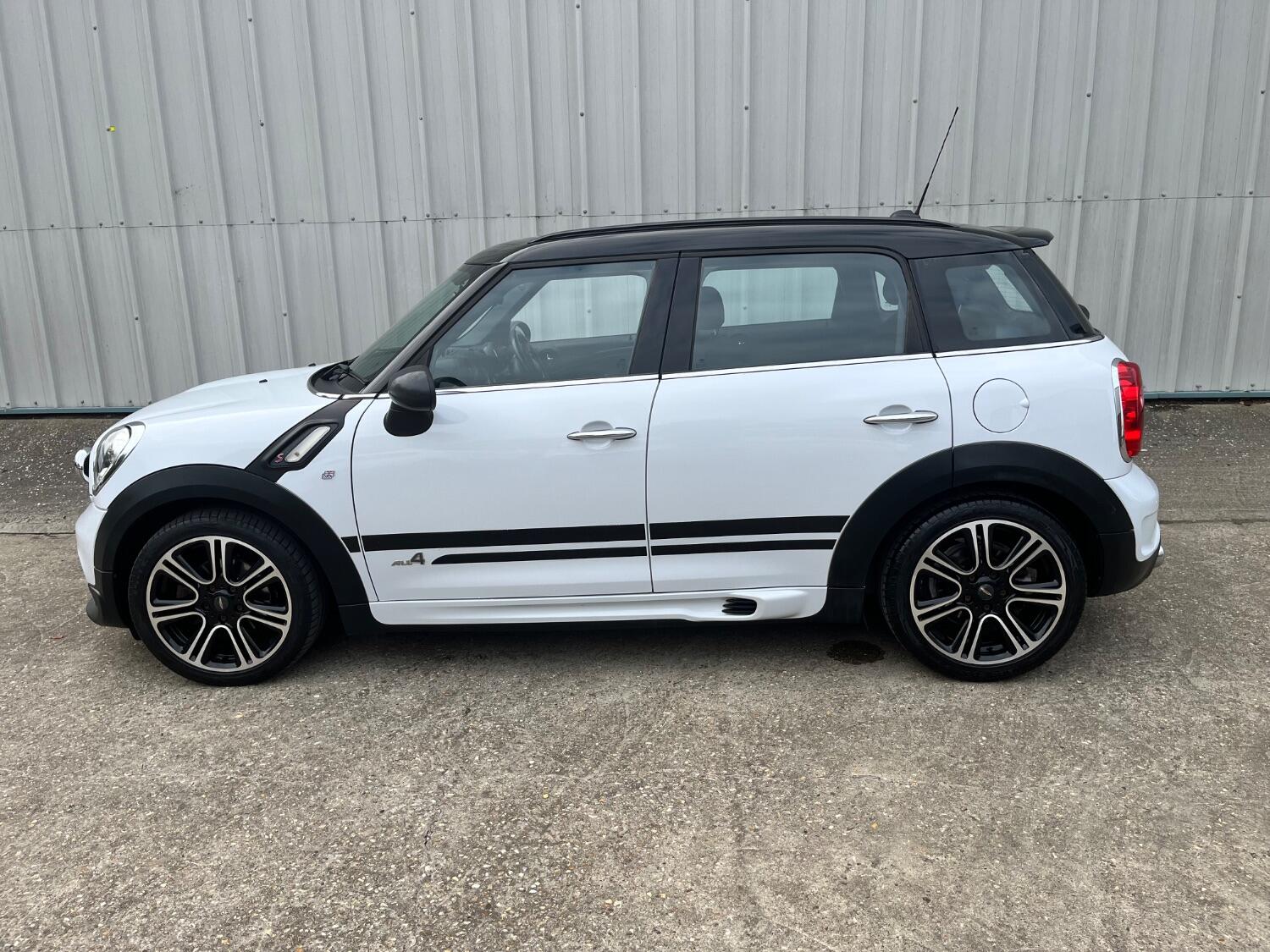 Used MINI Countryman 2014 for sale - 76273339: Photo 2