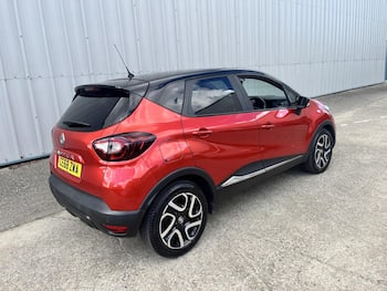 Used Renault Captur 2018 for sale - 79855556: Photo