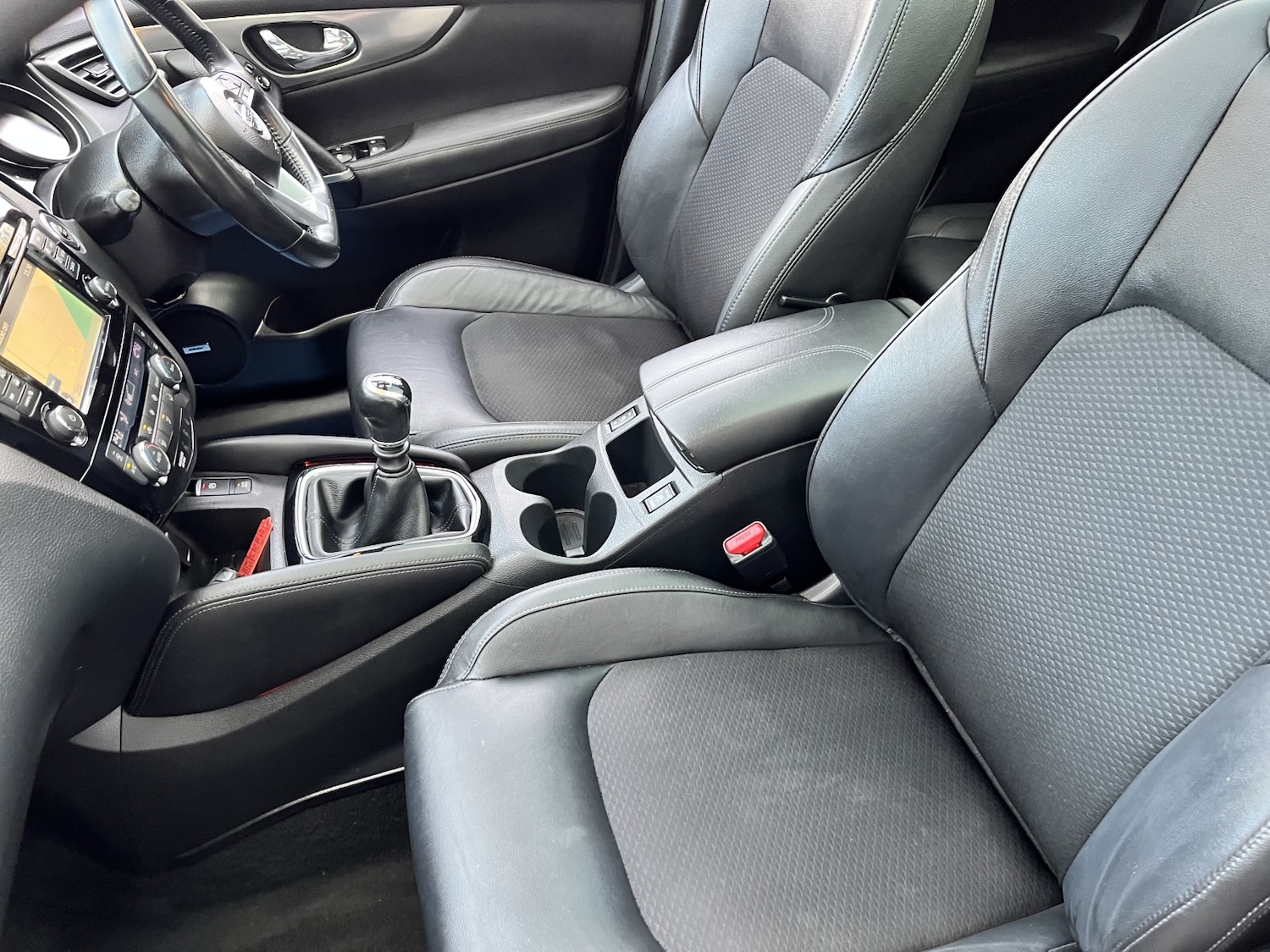 Used Nissan Qashqai 2017 for sale - 76369243: Photo 35