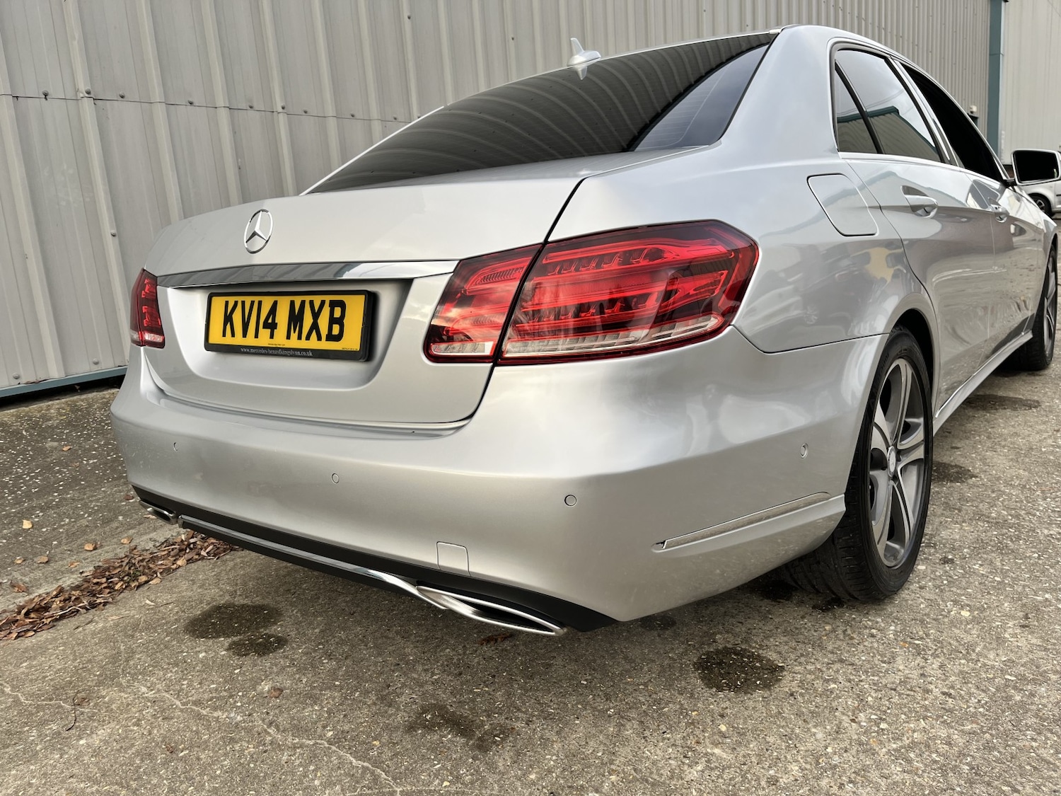 Used Mercedes-Benz E Class 2014 for sale - 76699223: Photo 10