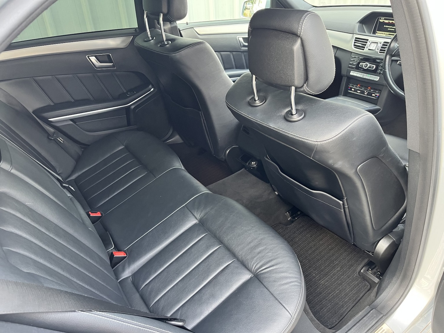 Used Mercedes-Benz E Class 2014 for sale - 76699223: Photo 21