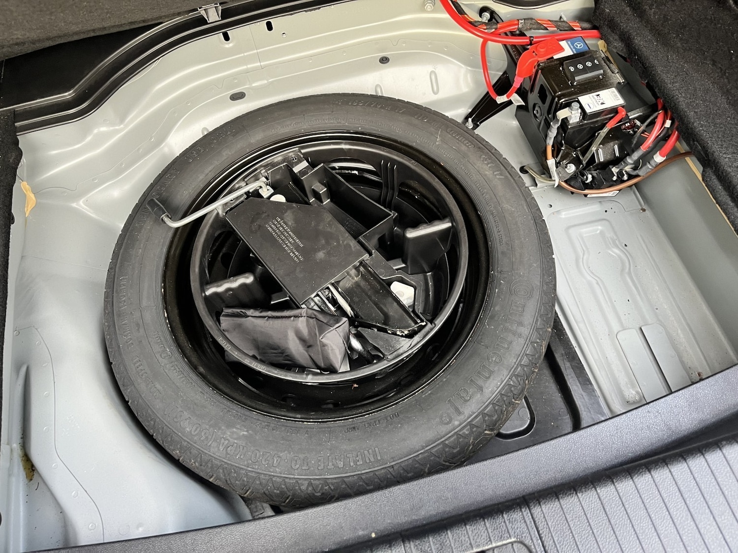 Used Mercedes-Benz E Class 2014 for sale - 76699223: Photo 24