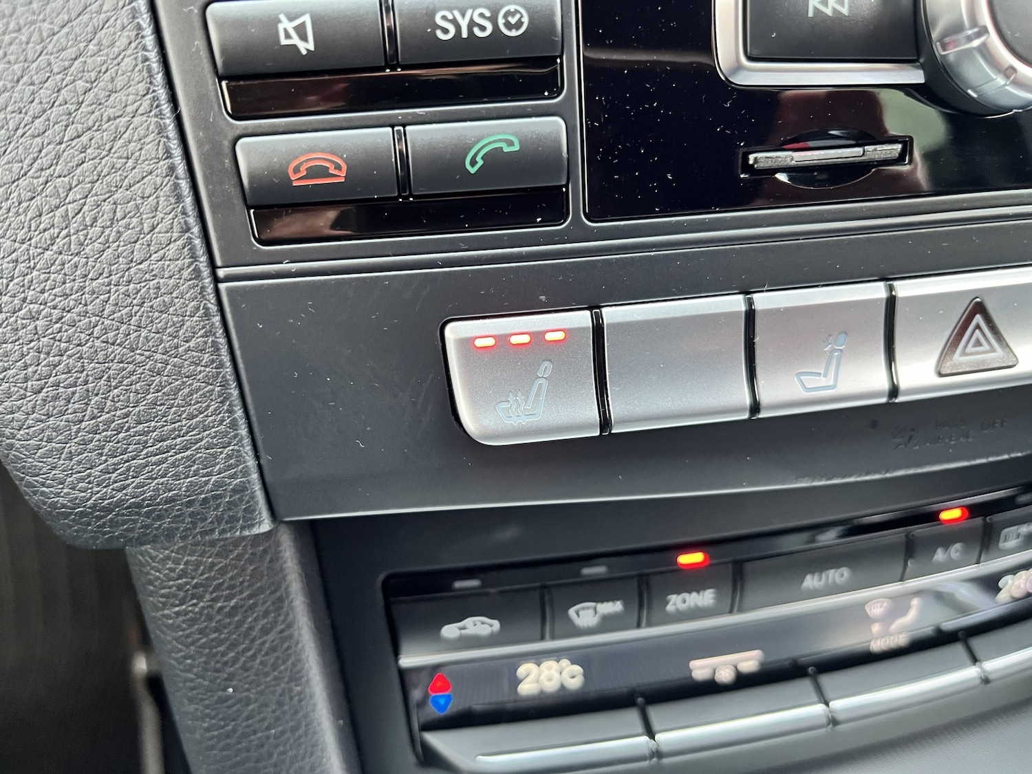 Used Mercedes-Benz E Class 2014 for sale - 76699223: Photo 29