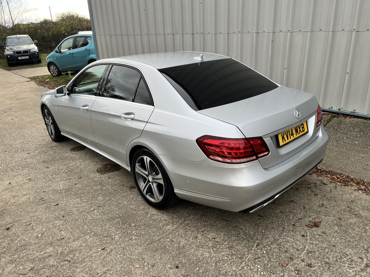 Used Mercedes-Benz E Class 2014 for sale - 76699223: Photo 3