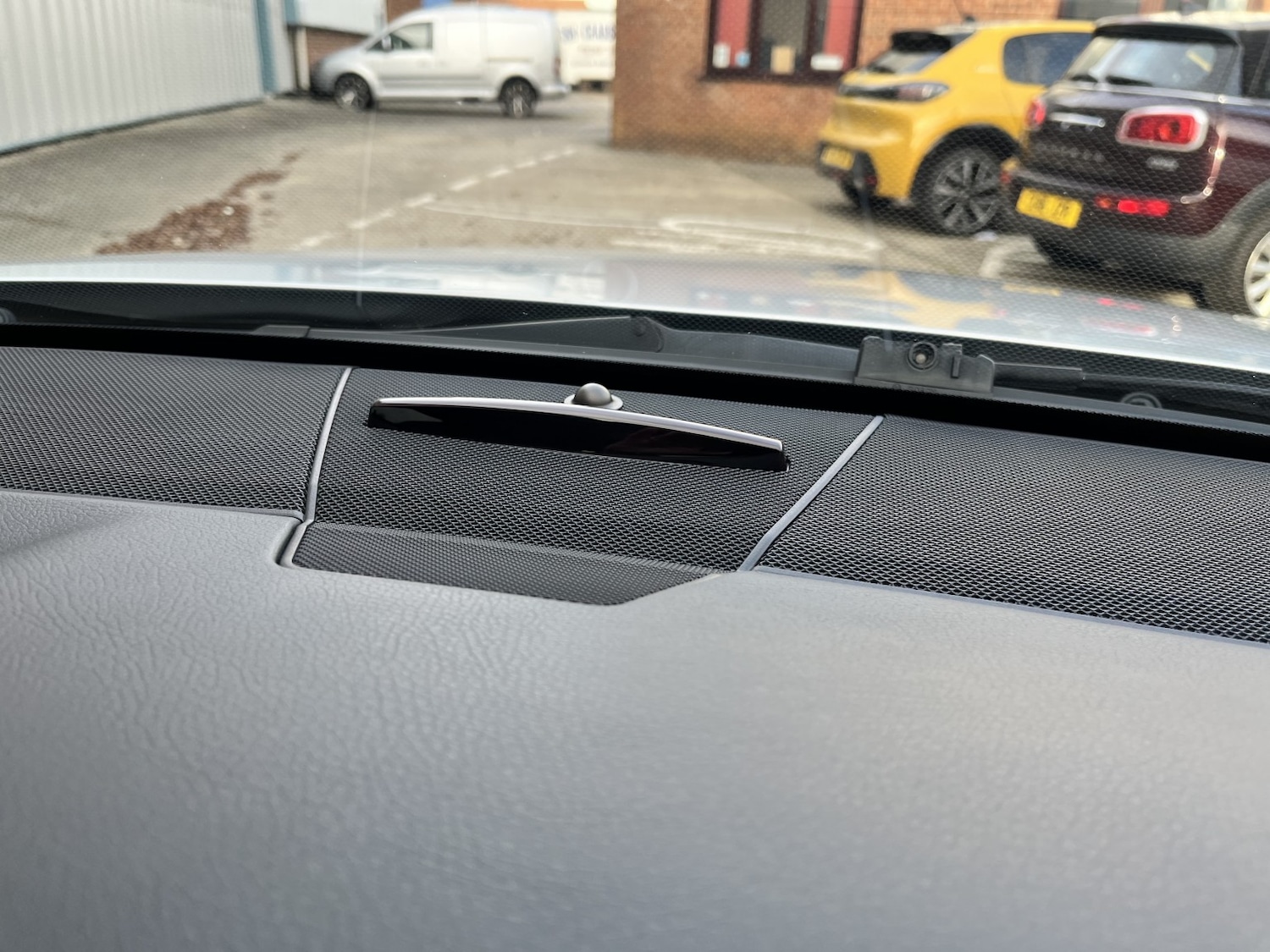 Used Mercedes-Benz E Class 2014 for sale - 76699223: Photo 37