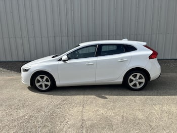 Used Volvo V40 2012 for sale - 79720969: Photo