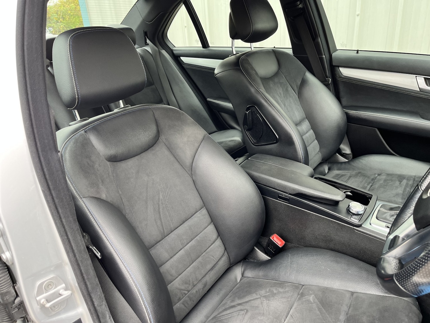 Used Mercedes-Benz C Class 2014 for sale - 76407538: Photo 16