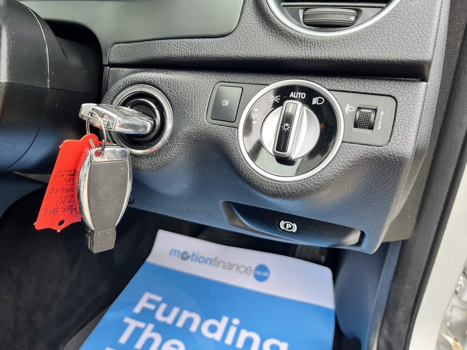 Used Mercedes-Benz C Class 2014 for sale - 76407538: Photo 19