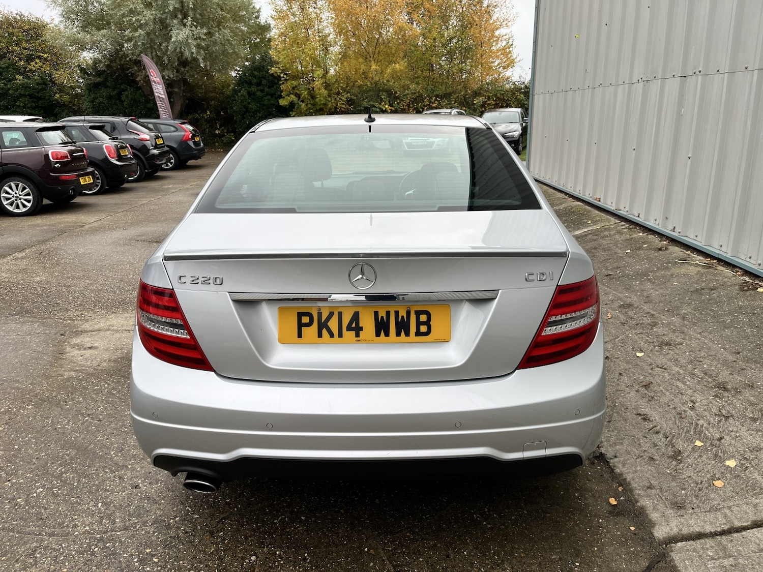 Used Mercedes-Benz C Class 2014 for sale - 76407538: Photo 4