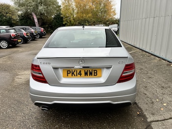 Used Mercedes-Benz C Class 2014 for sale - 76407538: Photo