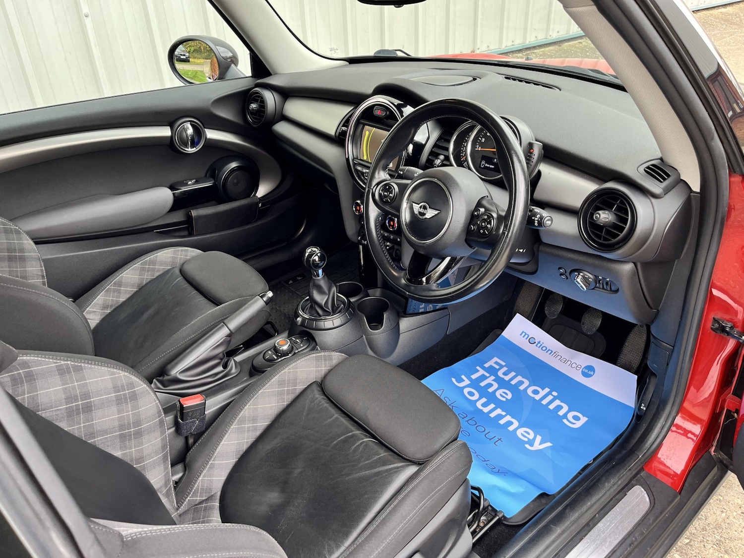 Used MINI Hatch 2014 for sale - 76439971: Photo 15