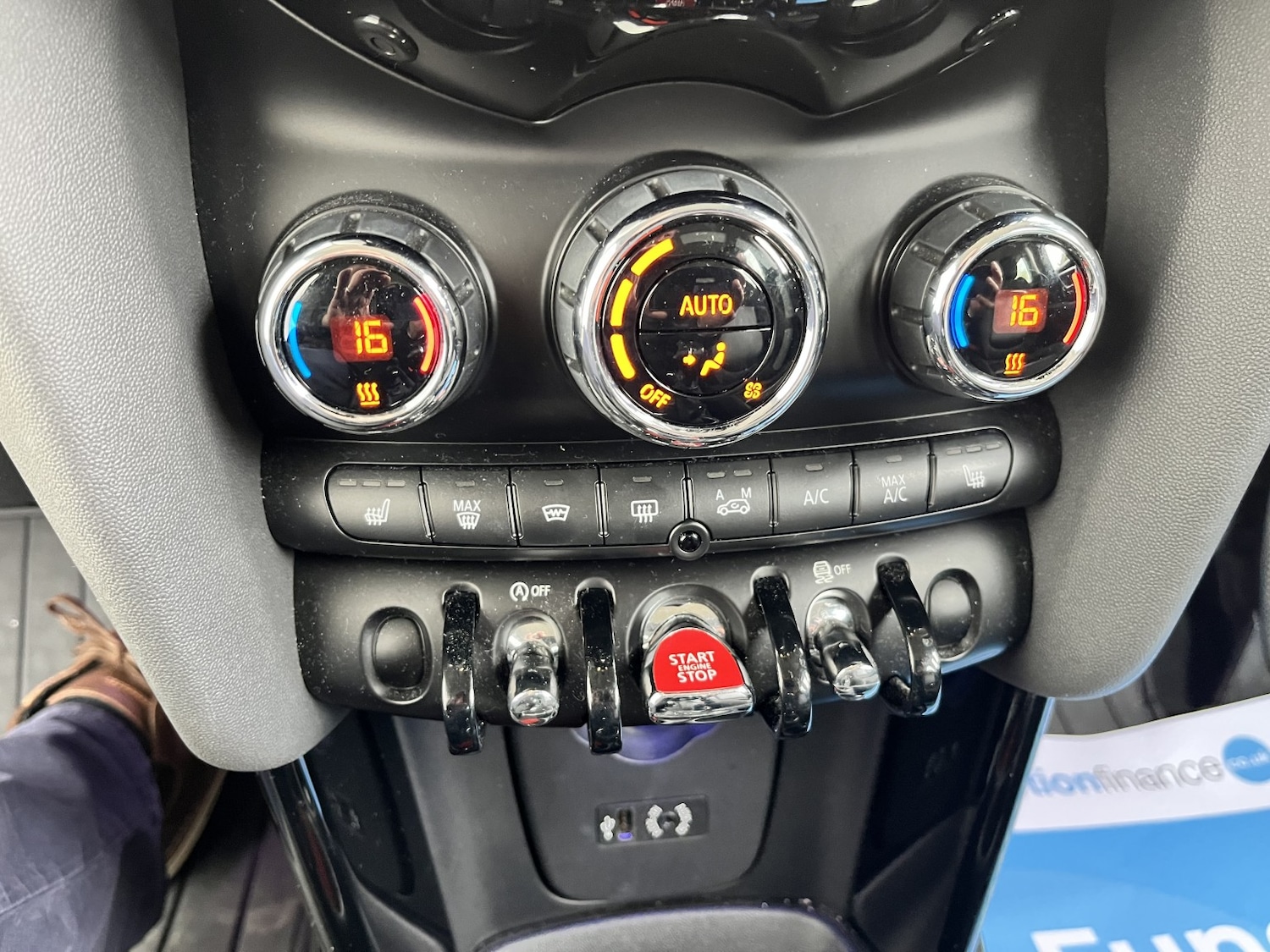 Used MINI Hatch 2014 for sale - 76439971: Photo 31