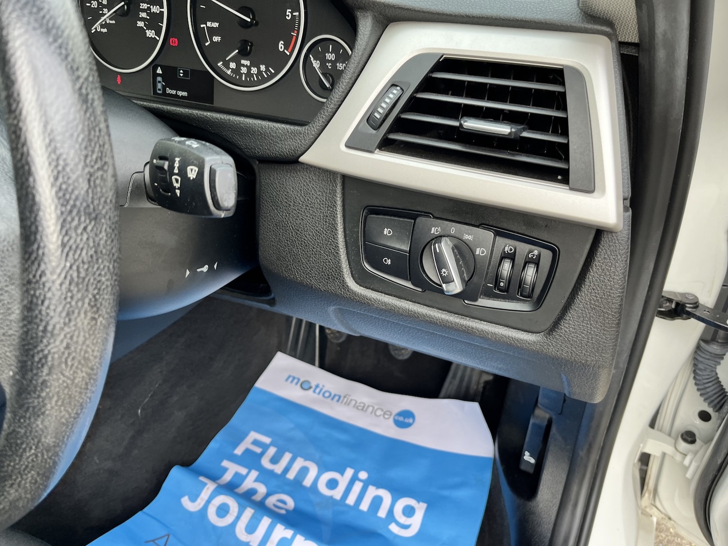 Used BMW 3 Series 2015 for sale - 76631504: Photo 17