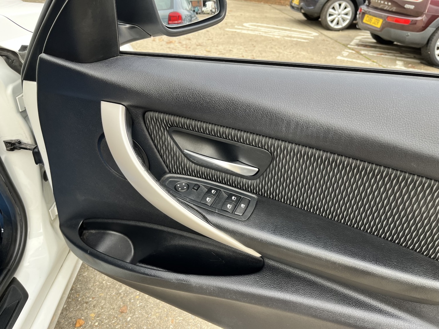 Used BMW 3 Series 2015 for sale - 76631504: Photo 19